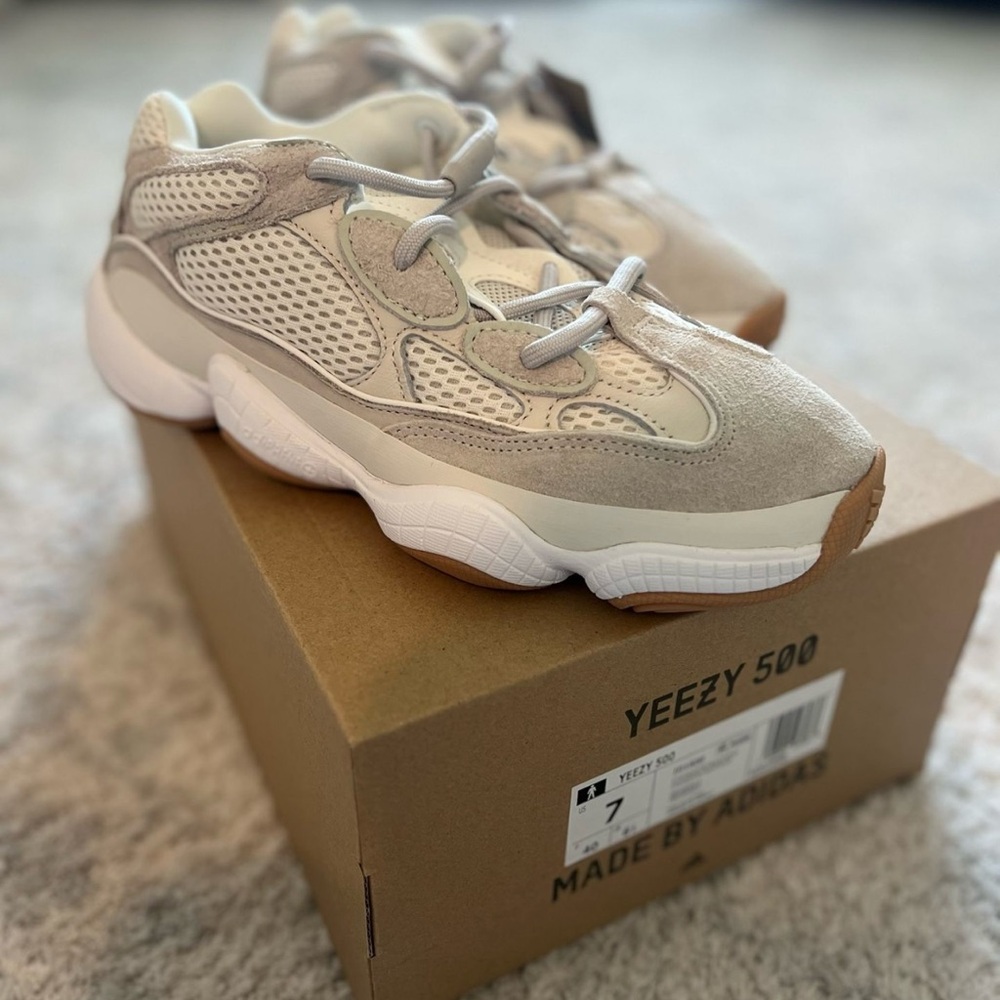 Yeezy 500